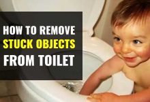 How to remove foreign objects that are stuck in toilet trap way