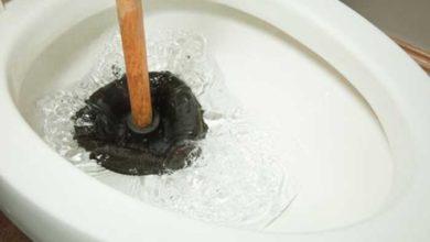 Toilet bowl water rises when flushed-causes and fixes